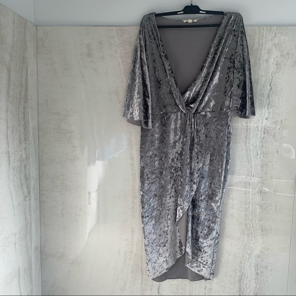2/$20 rolla coster iridescent dress